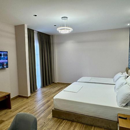 Residence Inn Hotel Tirana Buitenkant foto