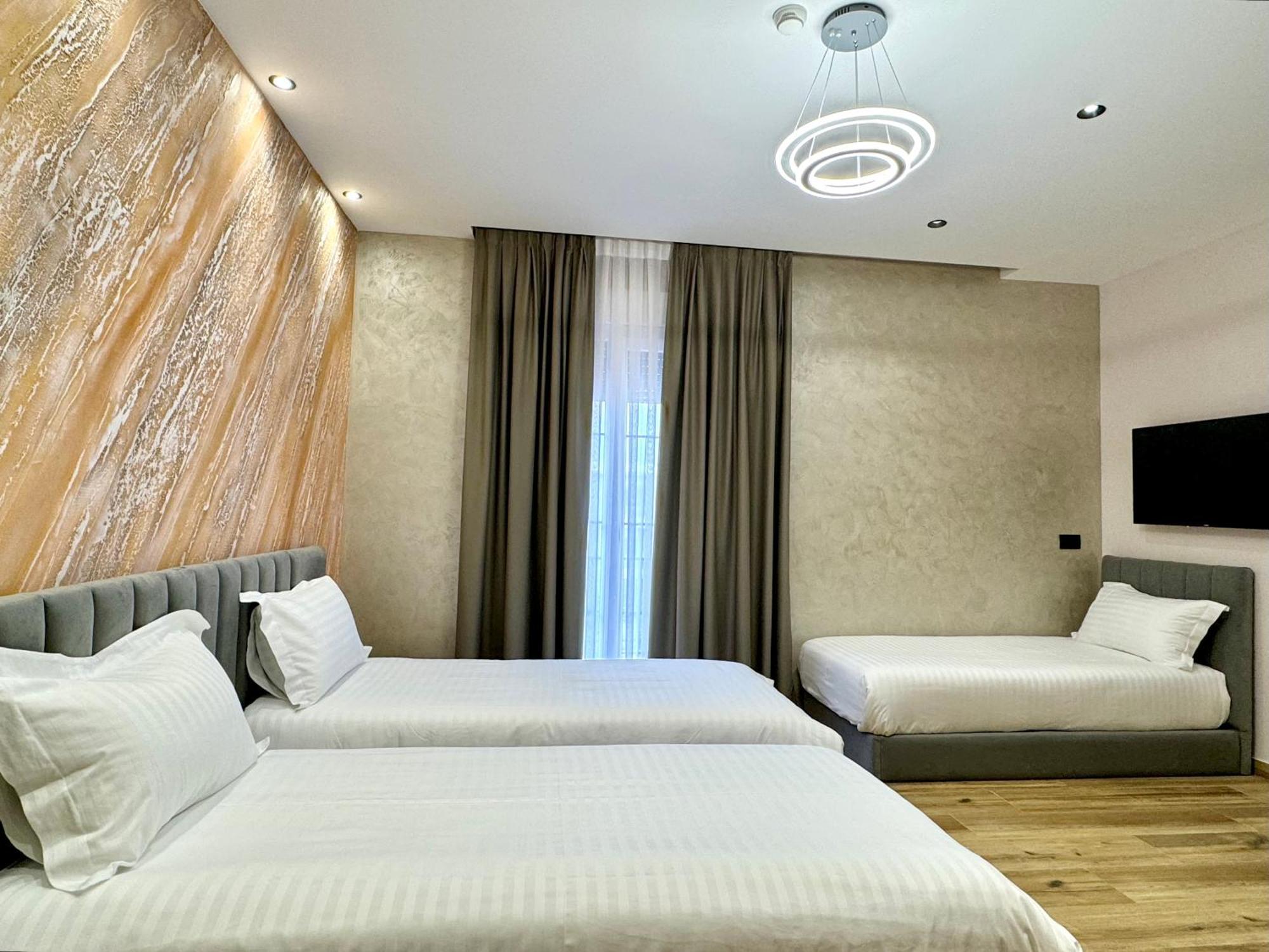 Residence Inn Hotel Tirana Buitenkant foto