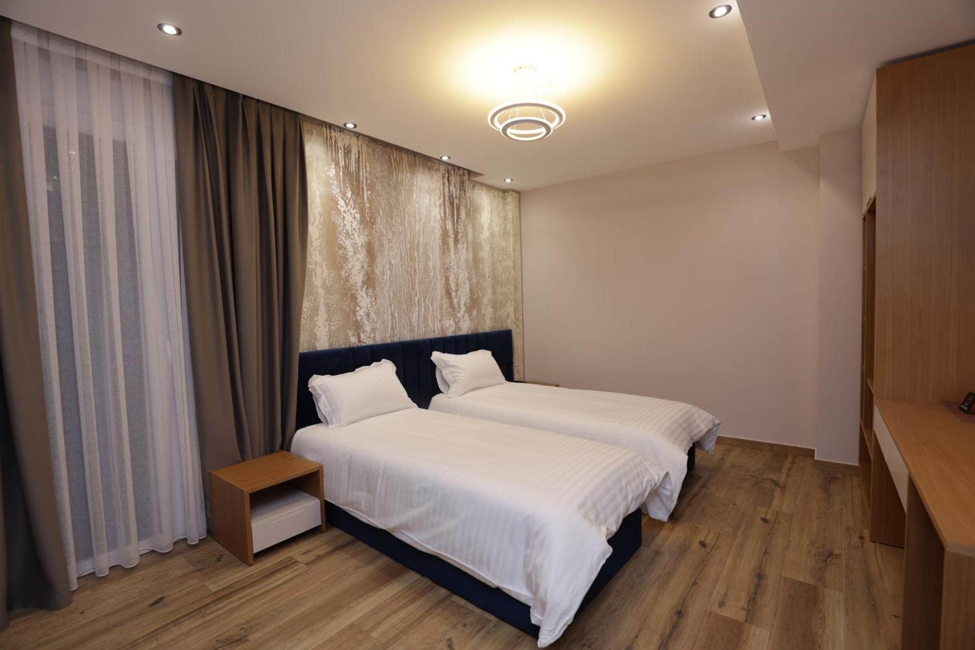 Residence Inn Hotel Tirana Buitenkant foto