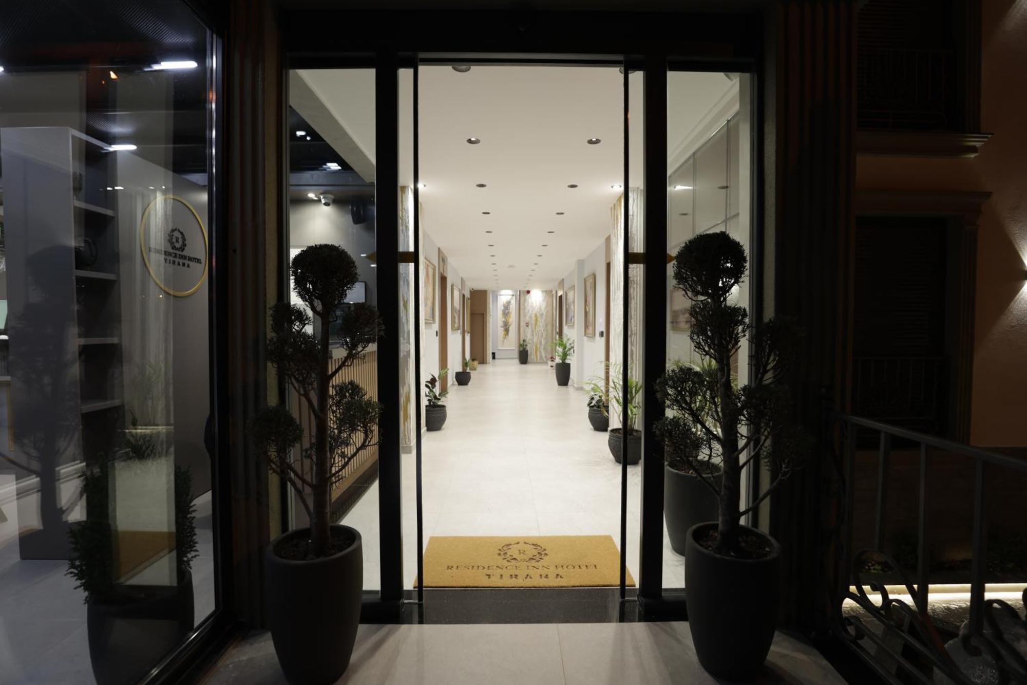Residence Inn Hotel Tirana Buitenkant foto