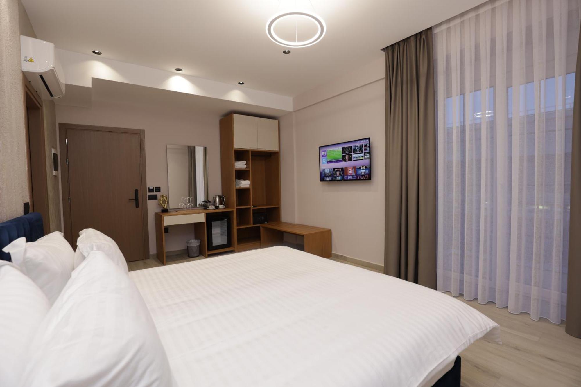 Residence Inn Hotel Tirana Buitenkant foto